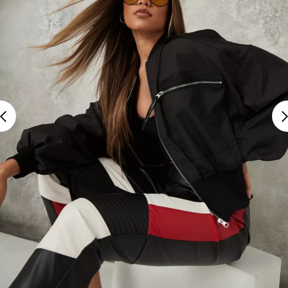 NWT IN BAG MISSGUIDED BLACK BOMBER
